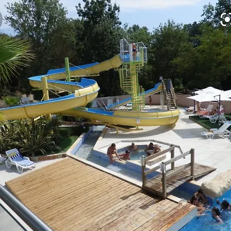 Mobil Dans Aquatique Camping Hyères