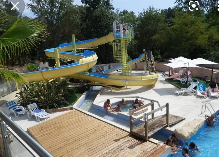 Mobil Dans Aquatique Campingplatz Hyères